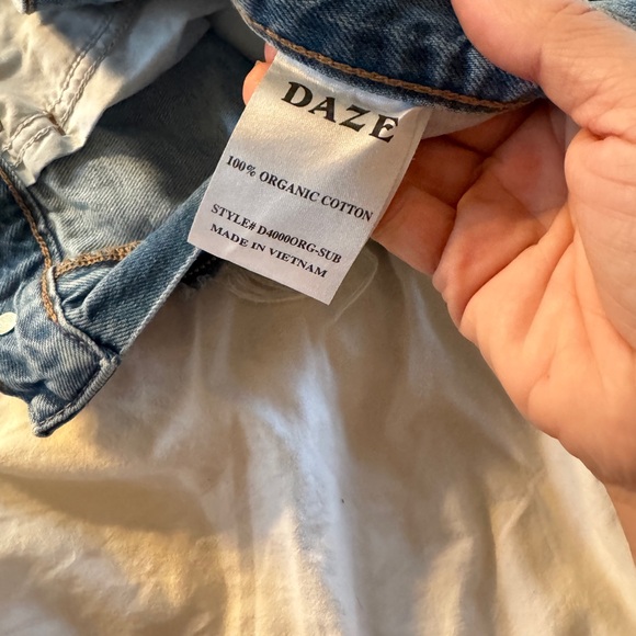 DAZE DENIM Troublemaker Light Wash High-Rise Distressed Denim Cutoff Shorts - Picture 2 of 4